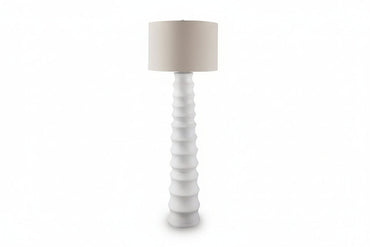 Veraleigh Floor Lamp
