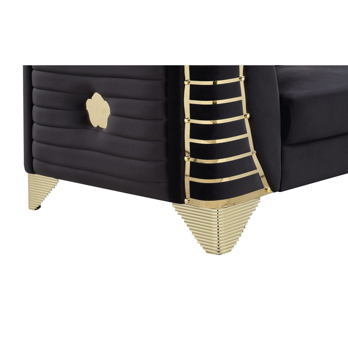 Donovan (Black) Sectional