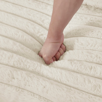 Nuve (Cream) Sectional