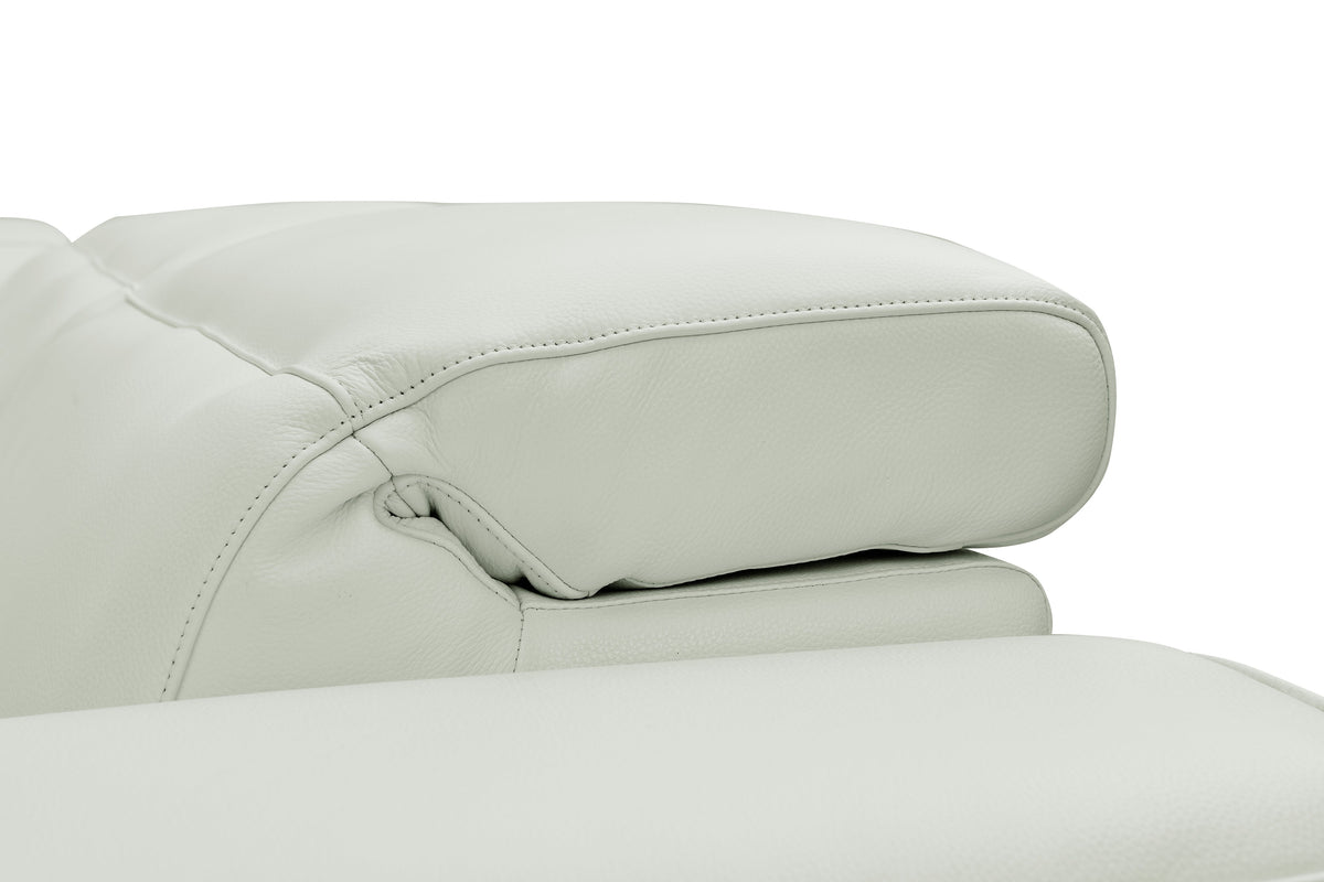 Holly Power Reclining Corner Sectional (White)
