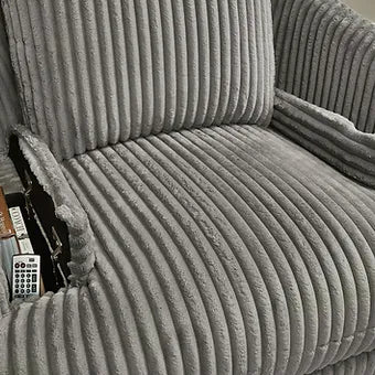 Tie Breaker Recliner