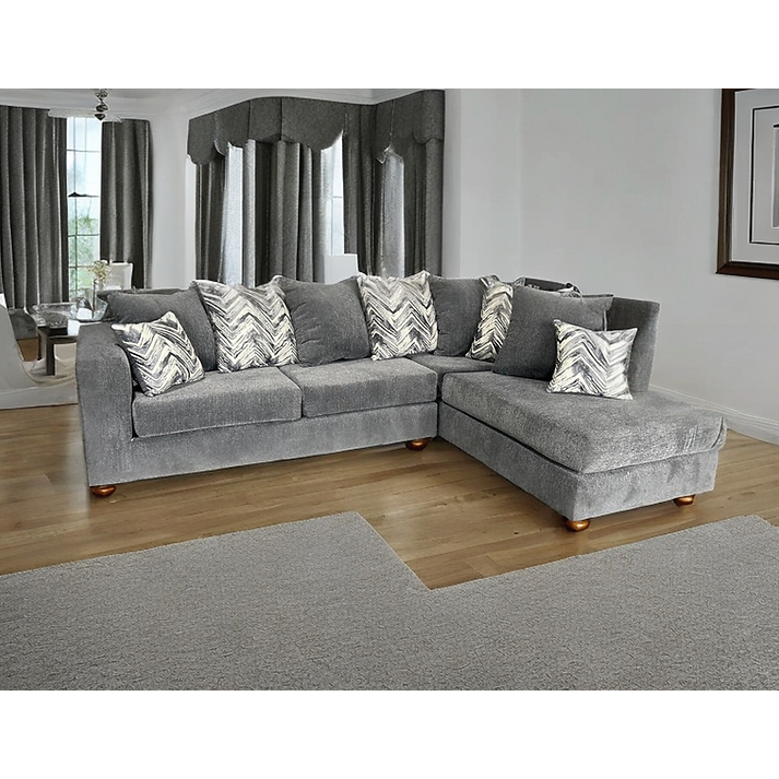 Zander Sectional (Grey) Sectional