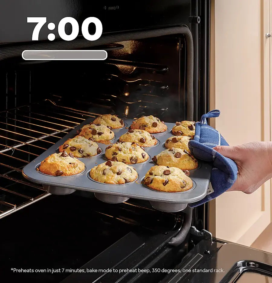 GE - 5.3 Cu. Ft. Freestanding Gas Convection Range with Steam Cleaning and EasyWash Oven Tray - Stainless Steel