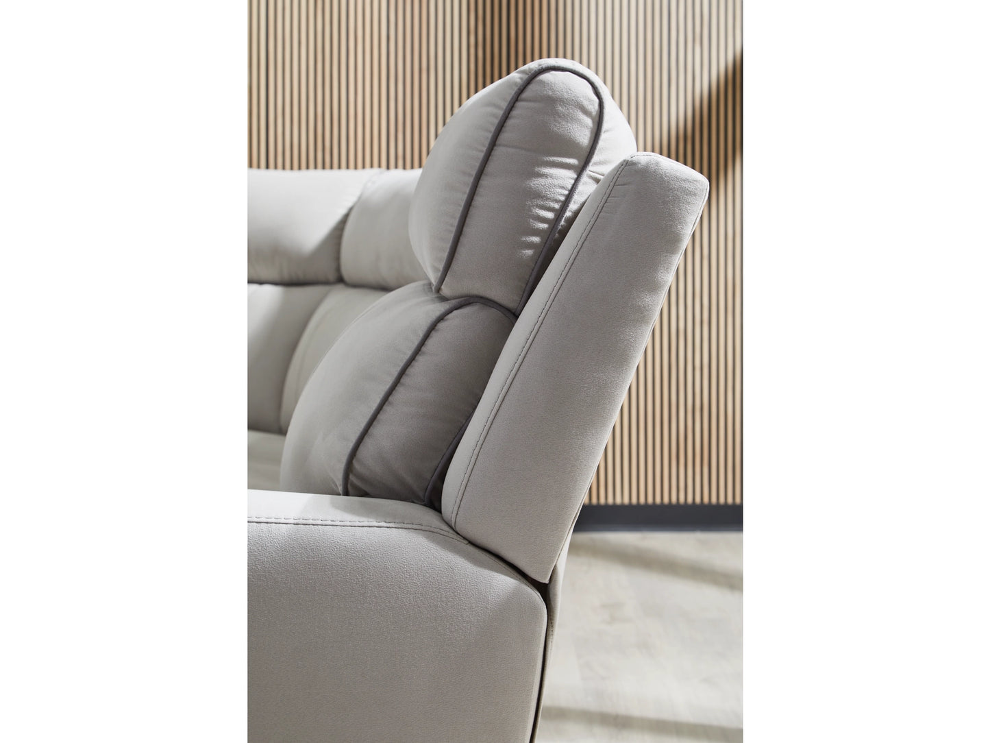 Grafton Pike 6-Piece Dual Power Reclining Sectional with Console