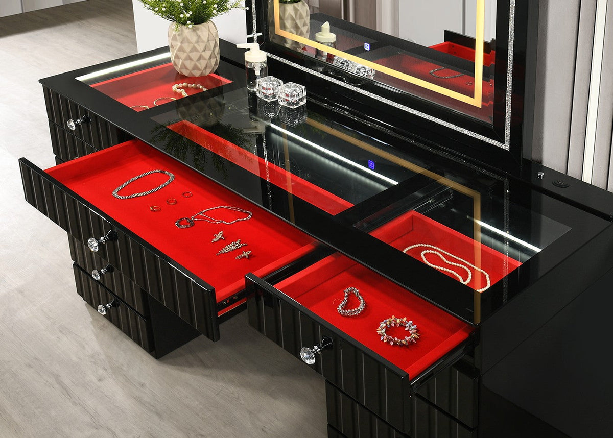 Gloria Vanity