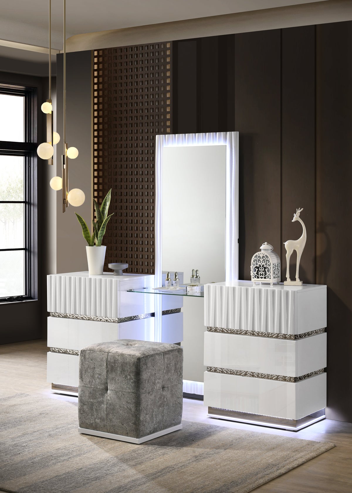 Lisbon Vanity Set
