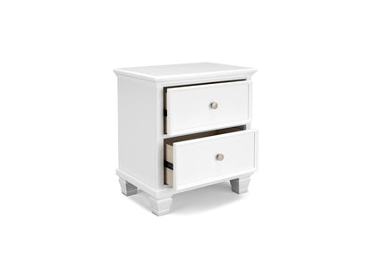 Fortman Panel Bed with Mirrored Dresser, Chest and 2 Nightstands