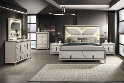 Hayma Bedroom Dresser & Mirror