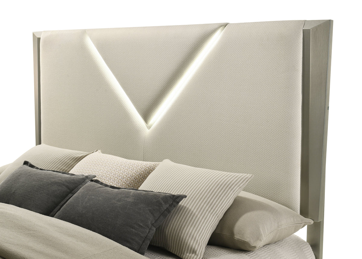 Larana Bedroom Set