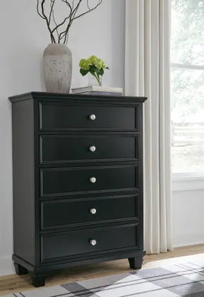 Lanolee Five Drawer Chest / Dresser