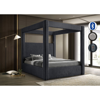 Atlam w/Henley (Grey) Bedroom Set