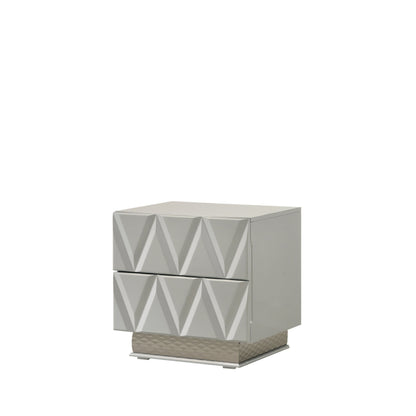 Vera Bedroom Set