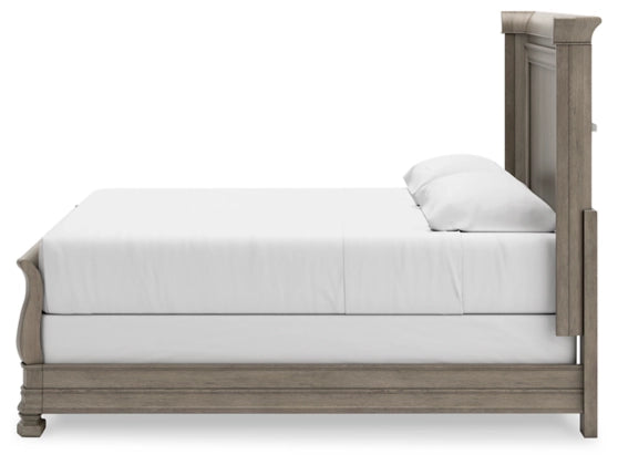 Habana Sleigh Bed with Mirrored Dresser and Nightstand