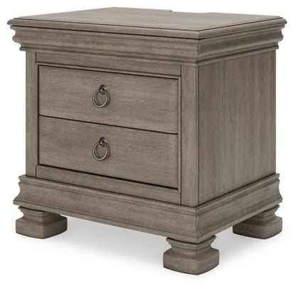 Habana Sleigh Bed with Mirrored Dresser and Nightstand