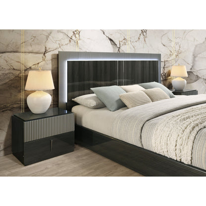Raven Bedroom Set
