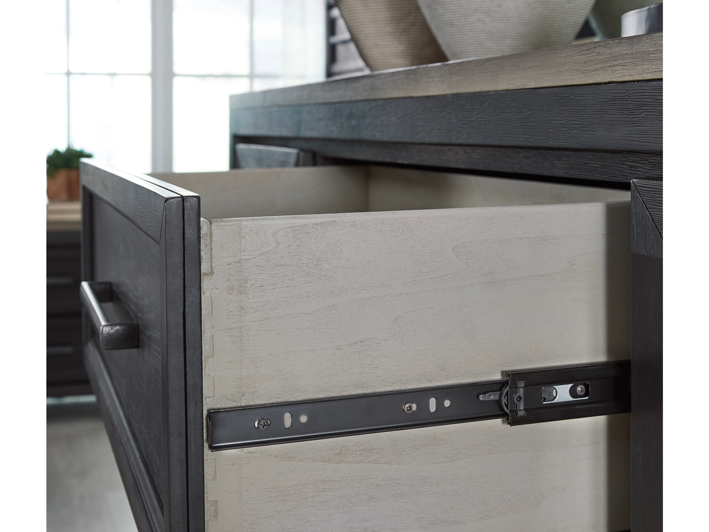 Carolina 11 Drawer Dresser and Mirror