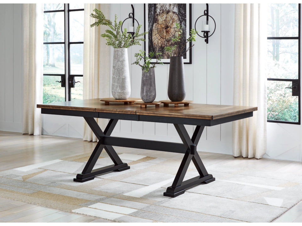 Wildenauer Dining Table and 4 Chairs