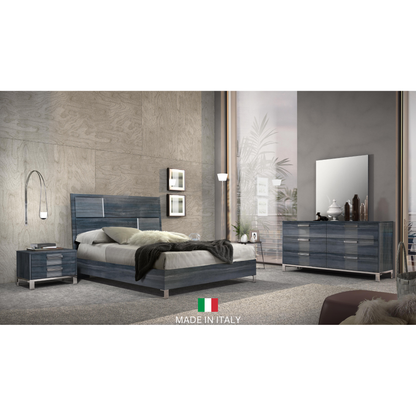 Delia Collection Bedroom Set