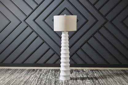 Veraleigh Floor Lamp
