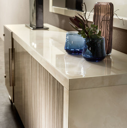 Luce Dining Set
