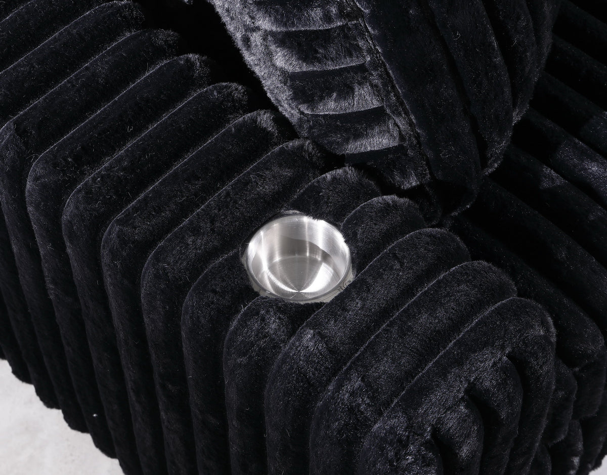 Snuggle Station (Black) Living Room Set