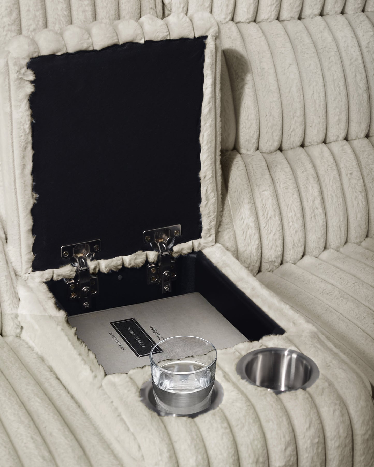 Calantha (Cream) Reclining Sectional