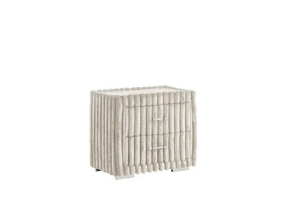 Atlam w/Henley (Cream) Bedroom Set