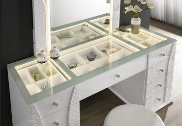Ivette Vanity