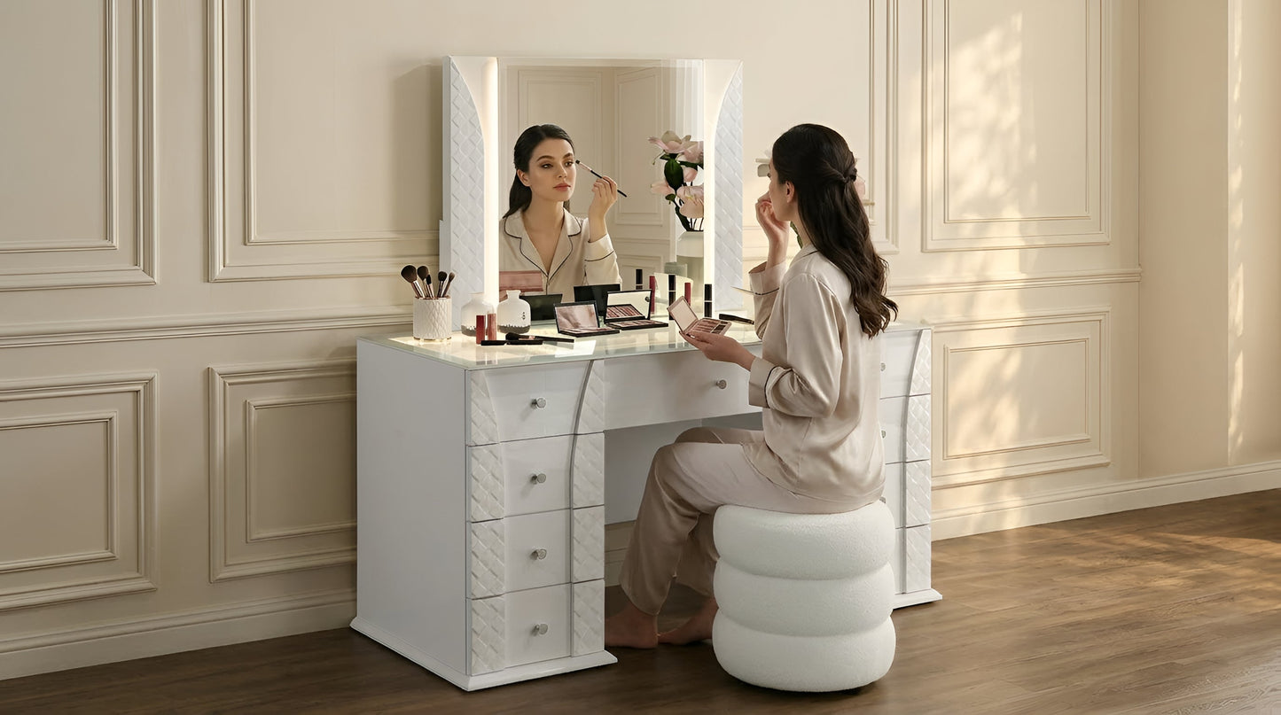 Ivette Vanity