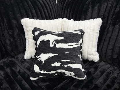 Noah (Black) Sectional