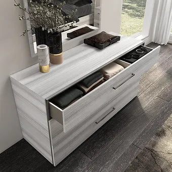 Mia UPH Collection Bedroom Set