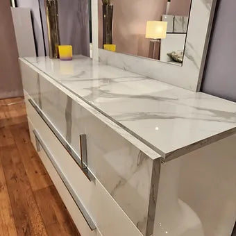 Sunset III Collection Bedroom Set