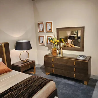 Essenza Collection Bedroom Set