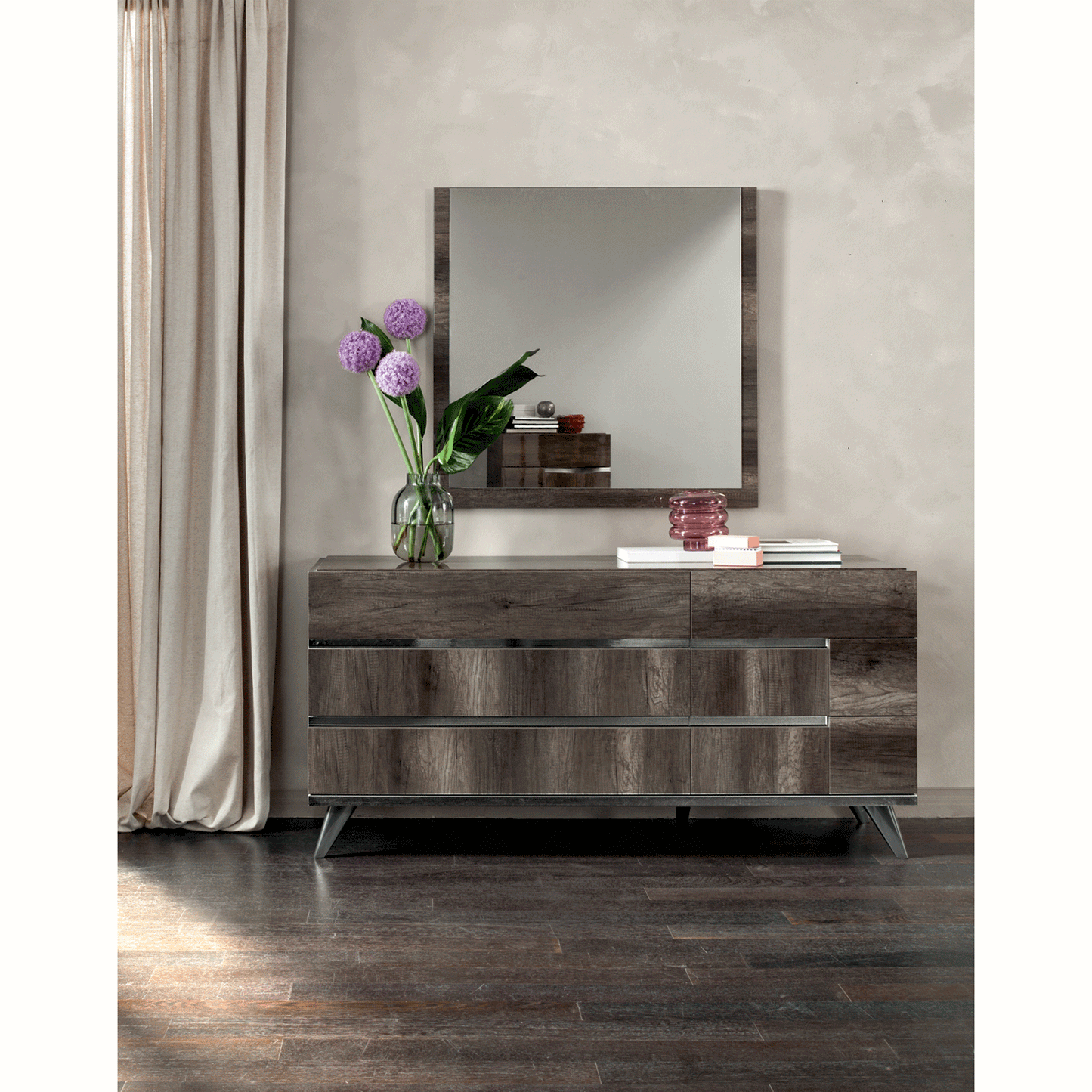 Medea Collection Bedroom Set