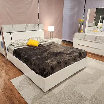 Sunset III Collection Bedroom Set