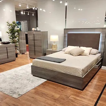 Blade II Collection Bedroom Set