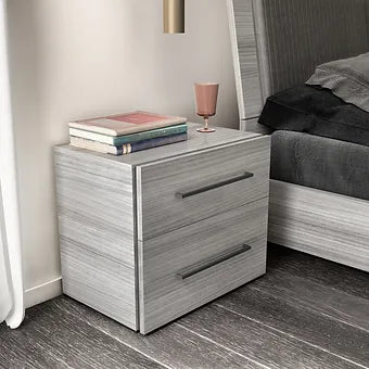 Mia UPH Collection Bedroom Set