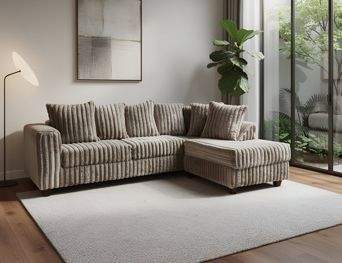 Gia Sectional (Mocha) Sectional